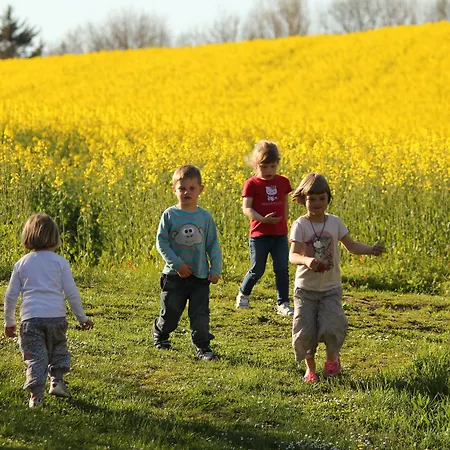 Gl. Brydegaard 3* Brydegård