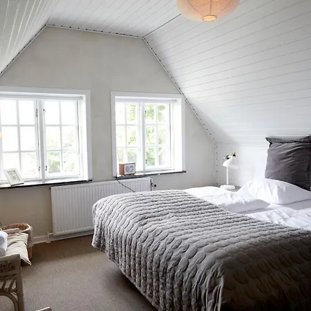 Gl. Brydegaard 3* Brydegård