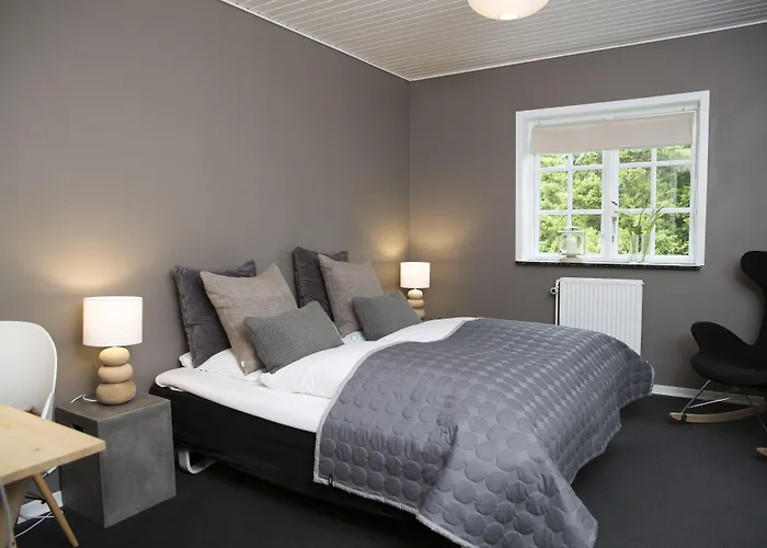 Gl. Brydegaard Otel 3*
